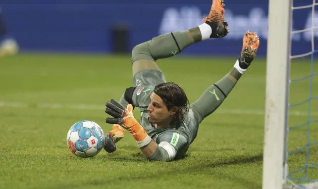 开云官方APP下载-门兴格拉德巴赫发布备战花絮；赛前止住颓势；法甲任务艰巨；资深球员宣示担当的简单介绍