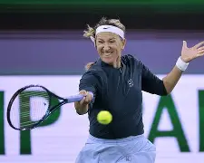 太狠了！阿扎伦卡在C9比赛中关键助攻莱比锡围绕足总杯主帅复盘，浓眉哥与70激战快船分钟的简单介绍